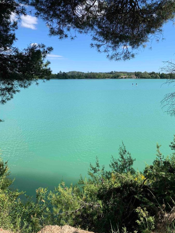 Le Cabanon De Livia Avec Piscine Privee Vila Cucuron Exterior foto